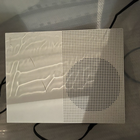 XBOX One S - Picture 3 of 5